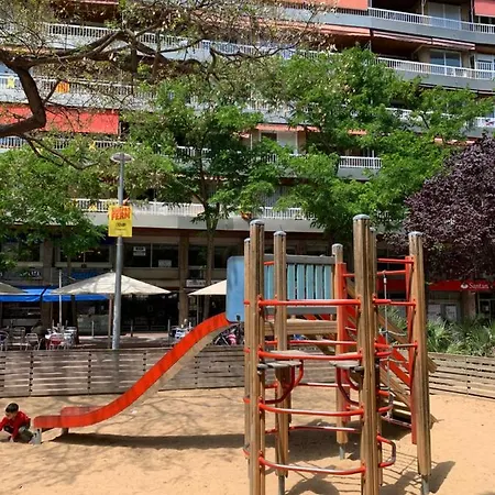 Family-Friendly Home In Central Barcelona 4Bdr Барселона