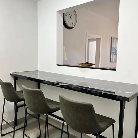 Apartment Family-Friendly Home In Central Barcelona 4Bdr *