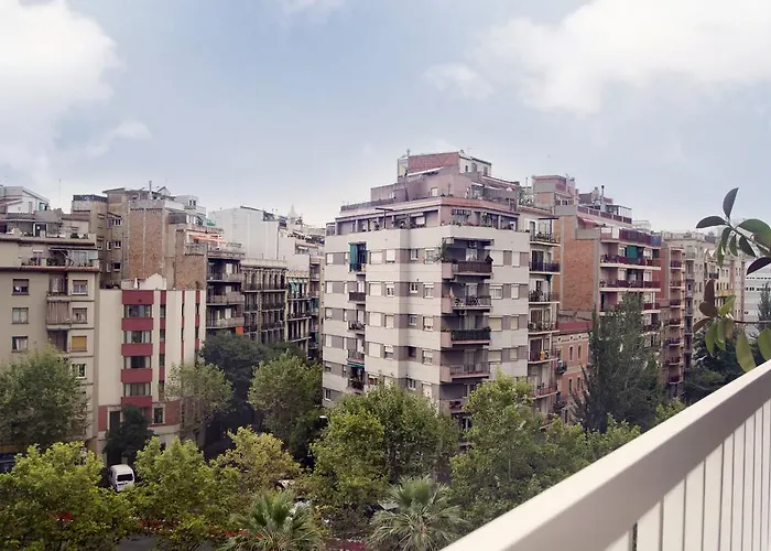شقة Family-friendly In 4bdr برشلونة