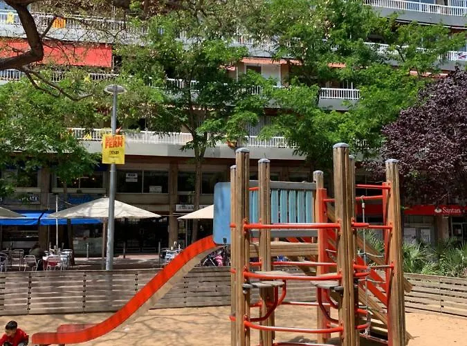 Family-friendly In 4bdr برشلونة